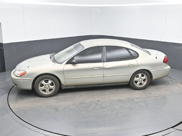 2006 Ford Taurus SE