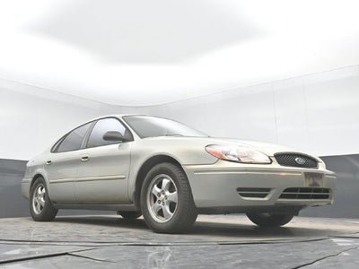 2006 Ford Taurus SE