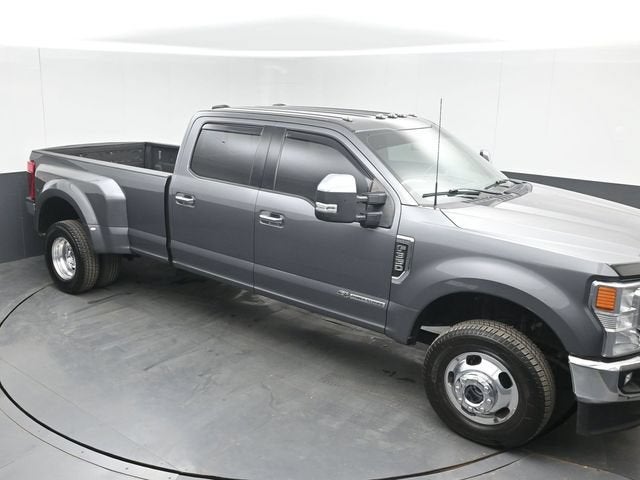 2022 Ford F-350 LARIAT