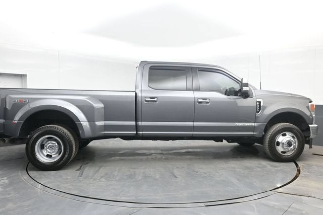 2022 Ford F-350 LARIAT