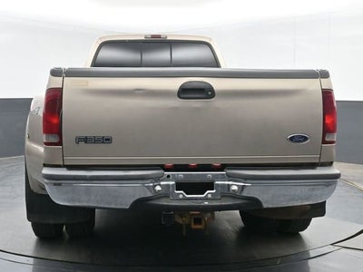 1999 Ford Super Duty F-350 DRW XL