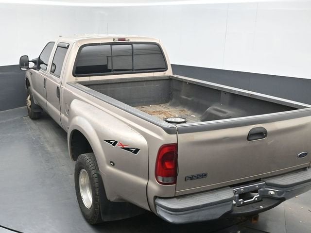 1999 Ford Super Duty F-350 DRW XL