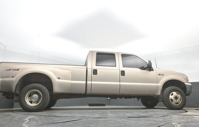 1999 Ford Super Duty F-350 DRW XL