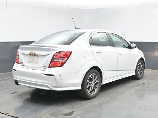 2017 Chevrolet Sonic LT