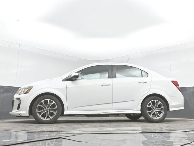 2017 Chevrolet Sonic LT