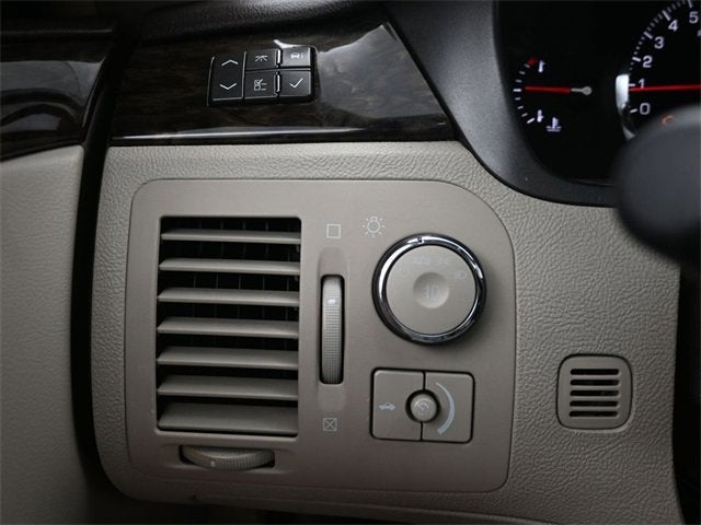 2008 Cadillac DTS w/1SC