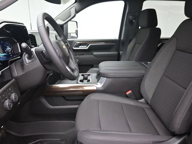 2026 Chevrolet Silverado 3500 HD Chassis Cab LT