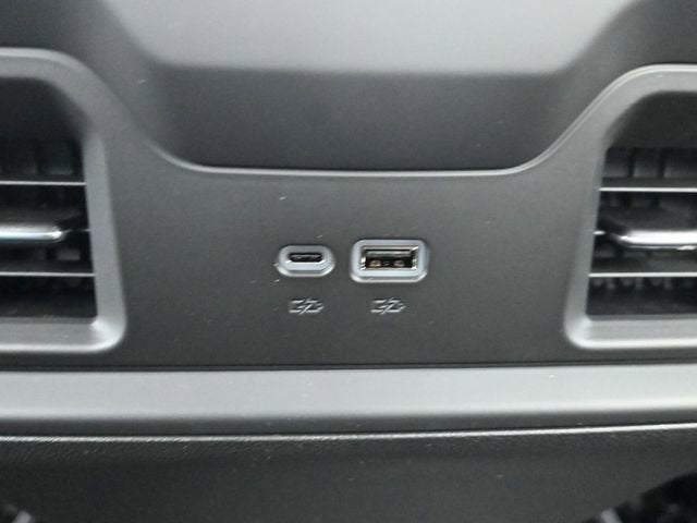 2026 Chevrolet Silverado 3500 HD Chassis Cab LT