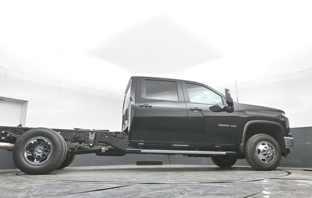 2026 Chevrolet Silverado 3500 HD Chassis Cab LT