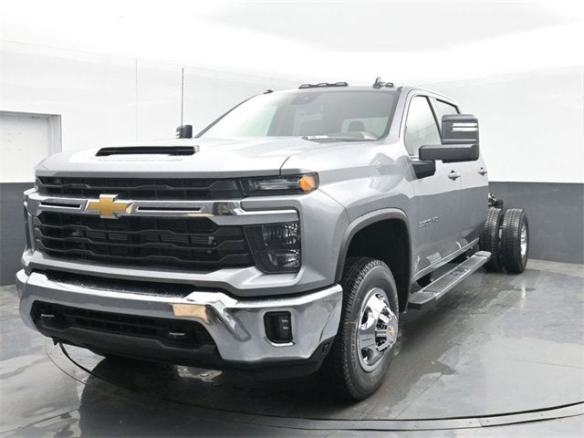 2026 Chevrolet Silverado 3500 HD Chassis Cab LT