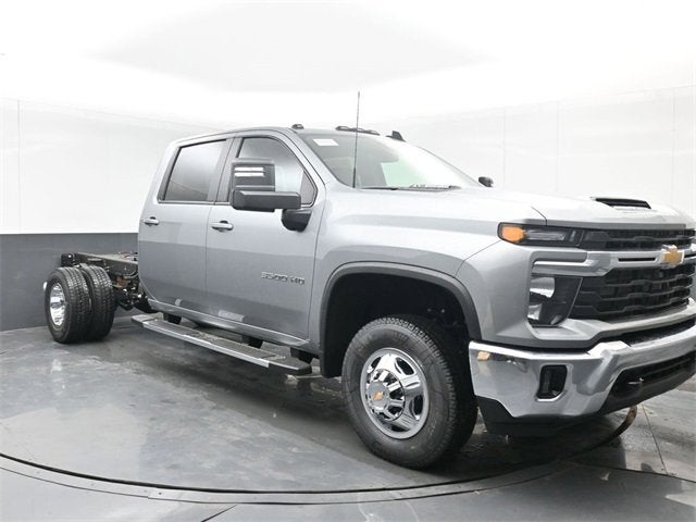 2026 Chevrolet Silverado 3500 HD Chassis Cab LT