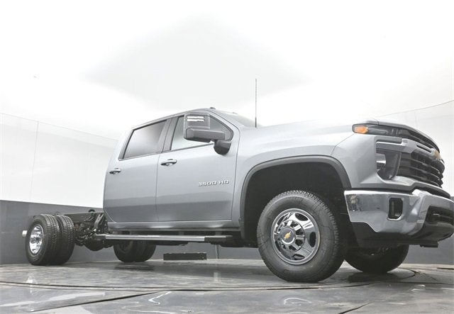 2026 Chevrolet Silverado 3500 HD Chassis Cab LT