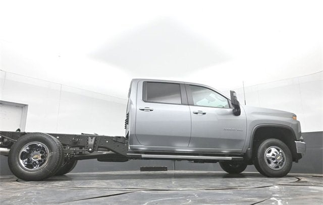2026 Chevrolet Silverado 3500 HD Chassis Cab LT