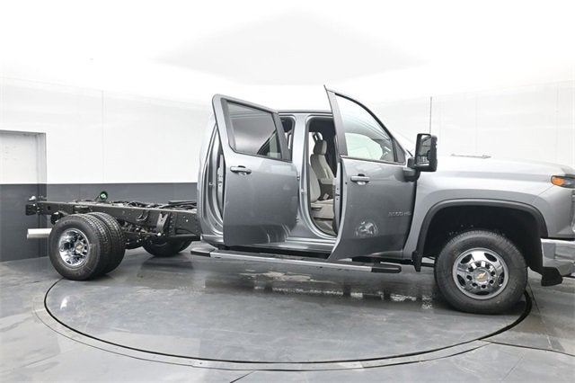 2026 Chevrolet Silverado 3500 HD Chassis Cab LT