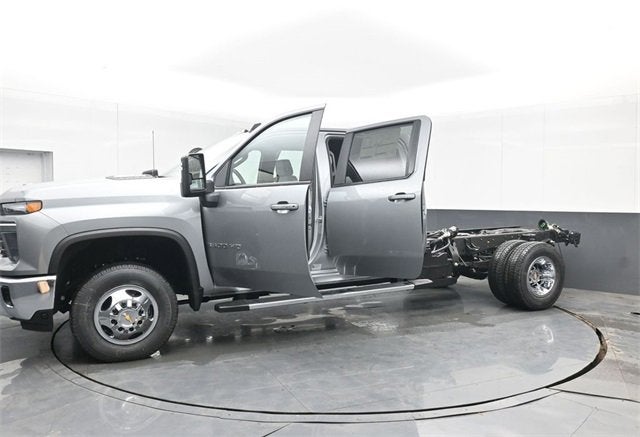 2026 Chevrolet Silverado 3500 HD Chassis Cab LT