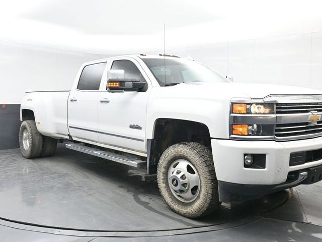 2016 Chevrolet Silverado 3500 HD High Country