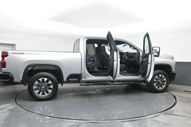 2023 Chevrolet Silverado 2500 HD Custom