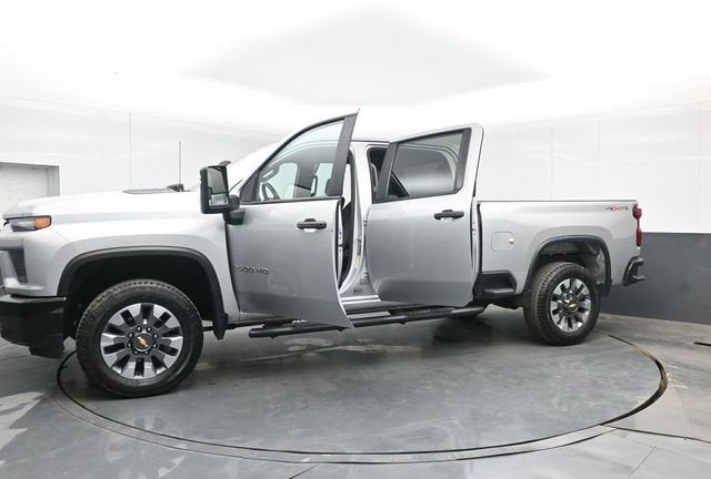 2023 Chevrolet Silverado 2500 HD Custom