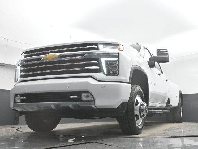 2022 Chevrolet Silverado 3500 HD High Country