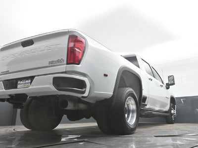 2022 Chevrolet Silverado 3500 HD High Country