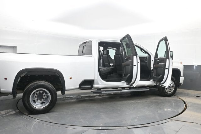 2022 Chevrolet Silverado 3500 HD High Country