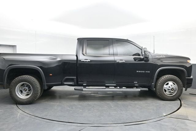 2022 Chevrolet Silverado 3500 HD High Country DRW