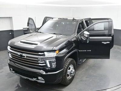 2022 Chevrolet Silverado 3500 HD High Country DRW