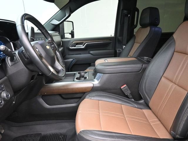 2024 Chevrolet Silverado 3500 HD High Country DRW