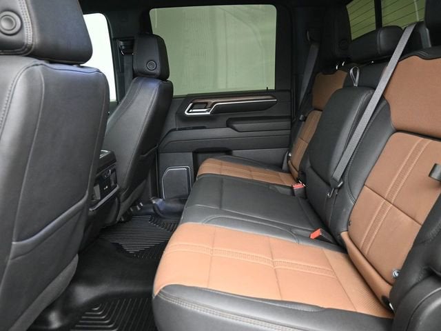 2024 Chevrolet Silverado 3500 HD High Country DRW