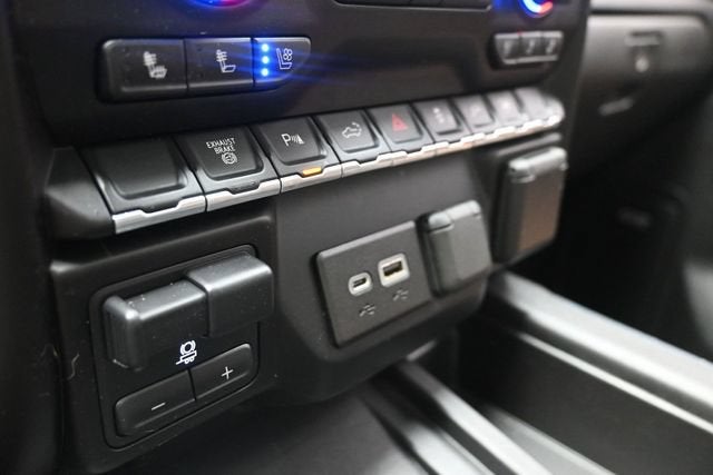 2021 Chevrolet Silverado 3500HD High Country - Photo 34