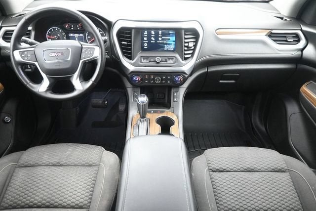 2018 GMC Acadia SLE