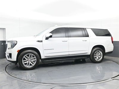 2022 GMC Yukon XL SLT
