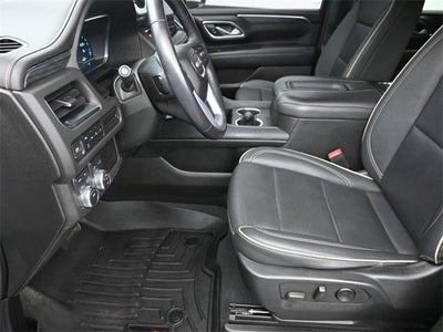 2022 GMC Yukon XL SLT