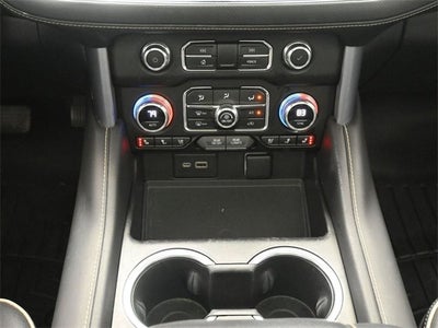 2022 GMC Yukon XL SLT