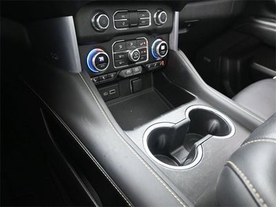 2022 GMC Yukon XL SLT