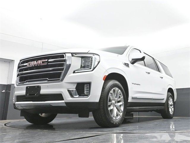 2022 GMC Yukon XL SLT