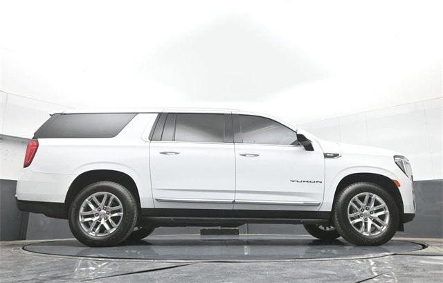 2022 GMC Yukon XL SLT