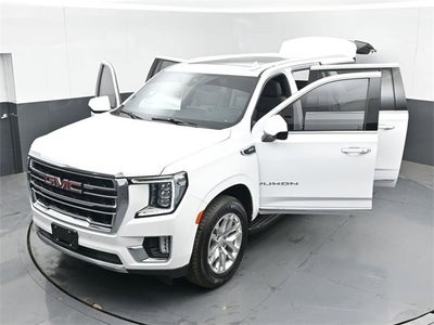 2022 GMC Yukon XL SLT
