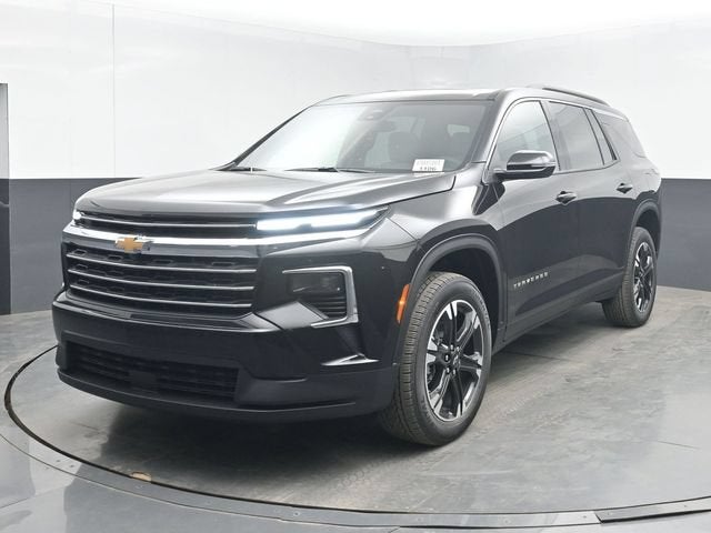 2027 Chevrolet Traverse LT - Photo 10