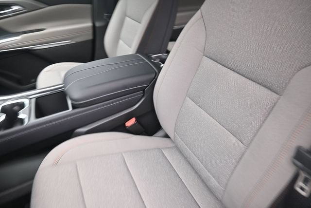 2027 Chevrolet Traverse LT - Photo 17