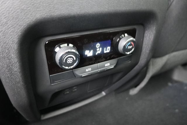 2027 Chevrolet Traverse LT - Photo 21