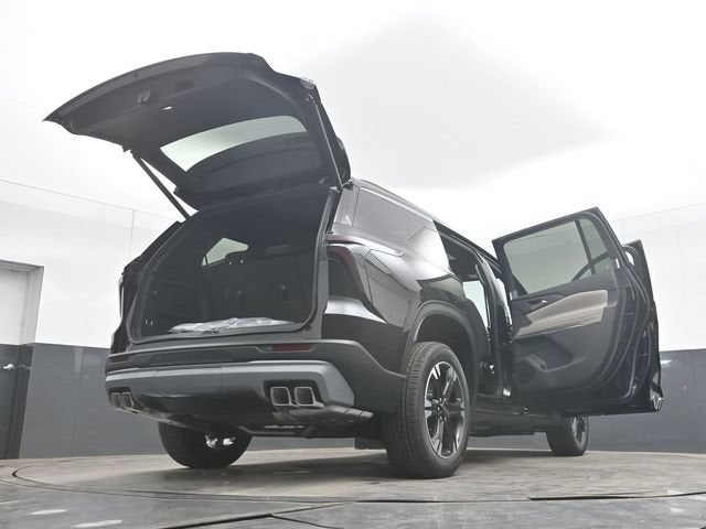 2027 Chevrolet Traverse LT - Photo 55