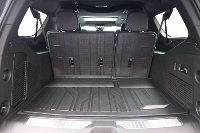 2027 Chevrolet Suburban RST