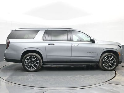 2025 Chevrolet Suburban RST