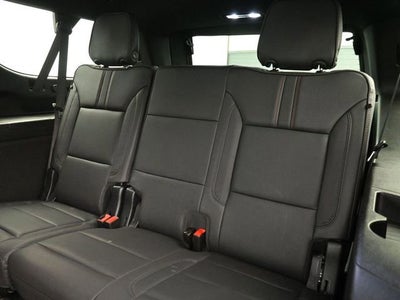 2025 Chevrolet Suburban RST