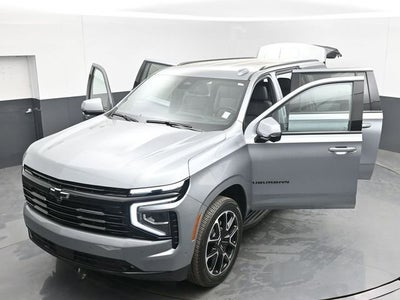 2025 Chevrolet Suburban RST