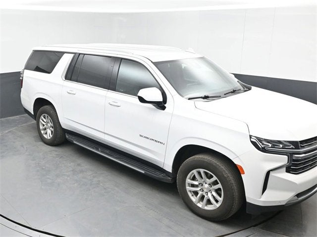 2024 Chevrolet Suburban LT