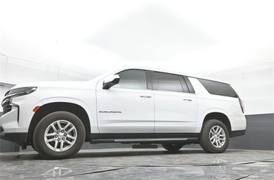 2024 Chevrolet Suburban LT