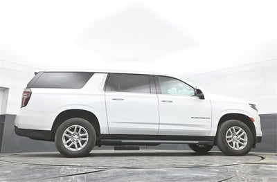 2024 Chevrolet Suburban LT