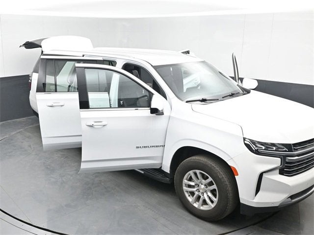 2024 Chevrolet Suburban LT